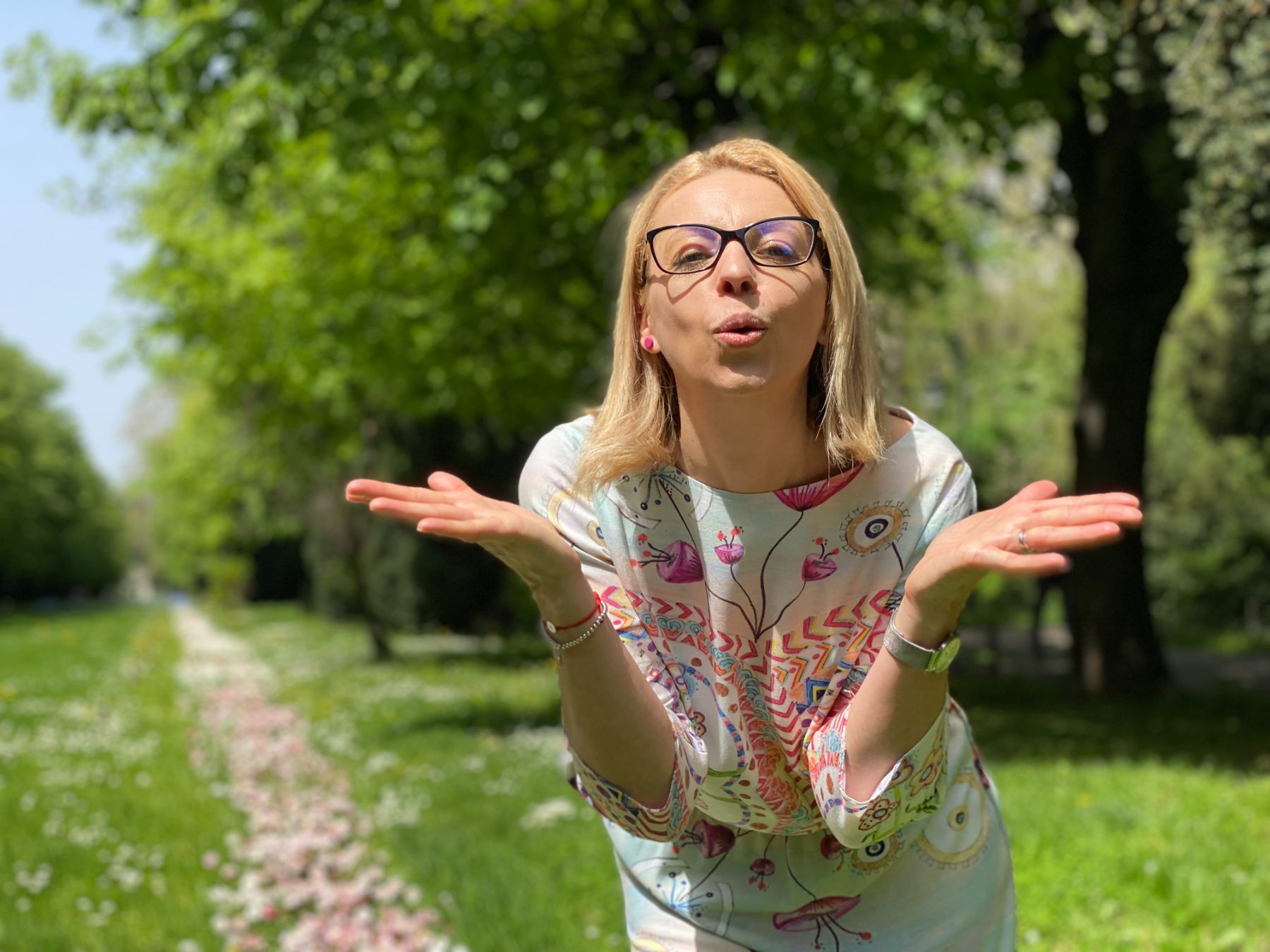 Maria în parc